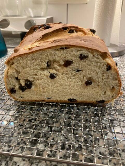 rosinenbrot-anschnitt.jpeg